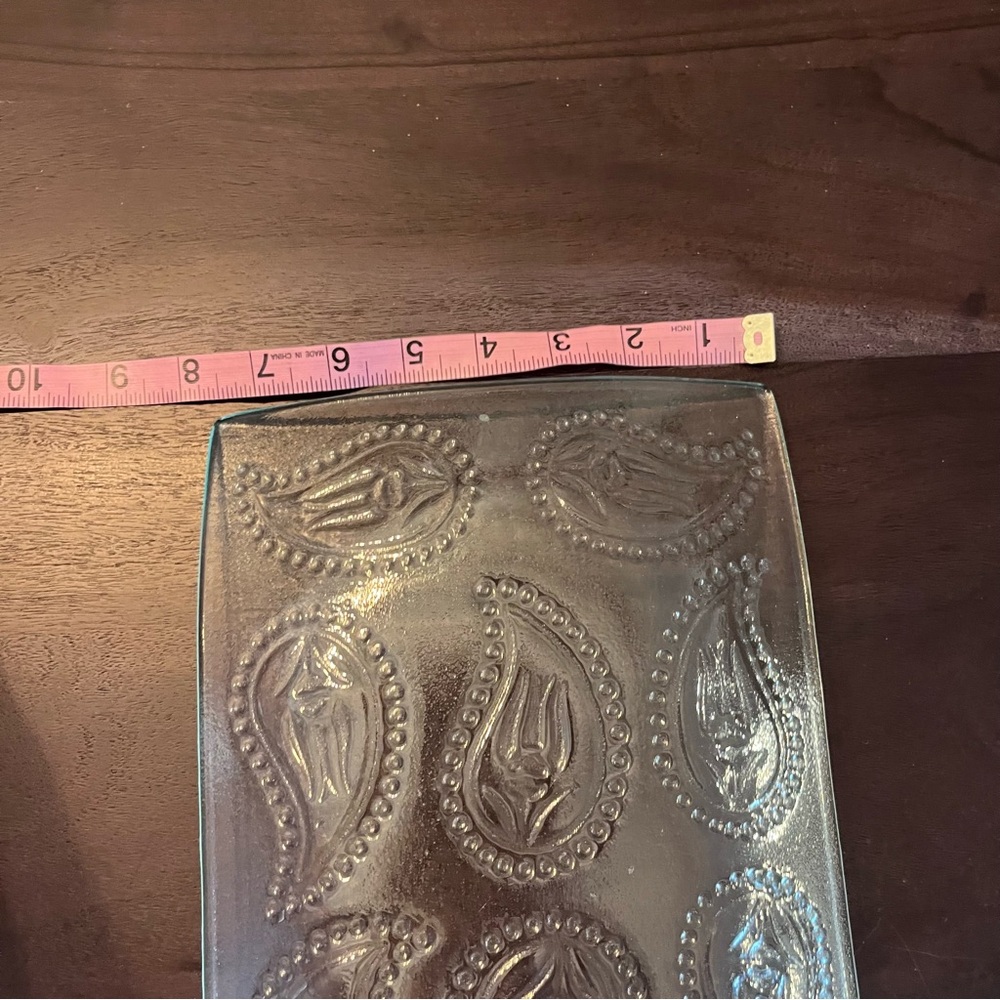 Glass Clear Paisley Rectangular Catchall Key Tray Plate Decor TJ Maxx - Picture 6 of 7